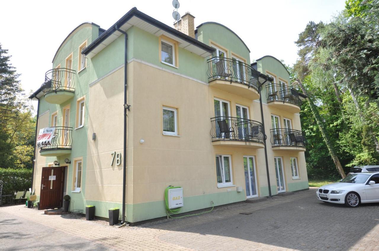 Ambasador Villa Mielno  Exterior photo